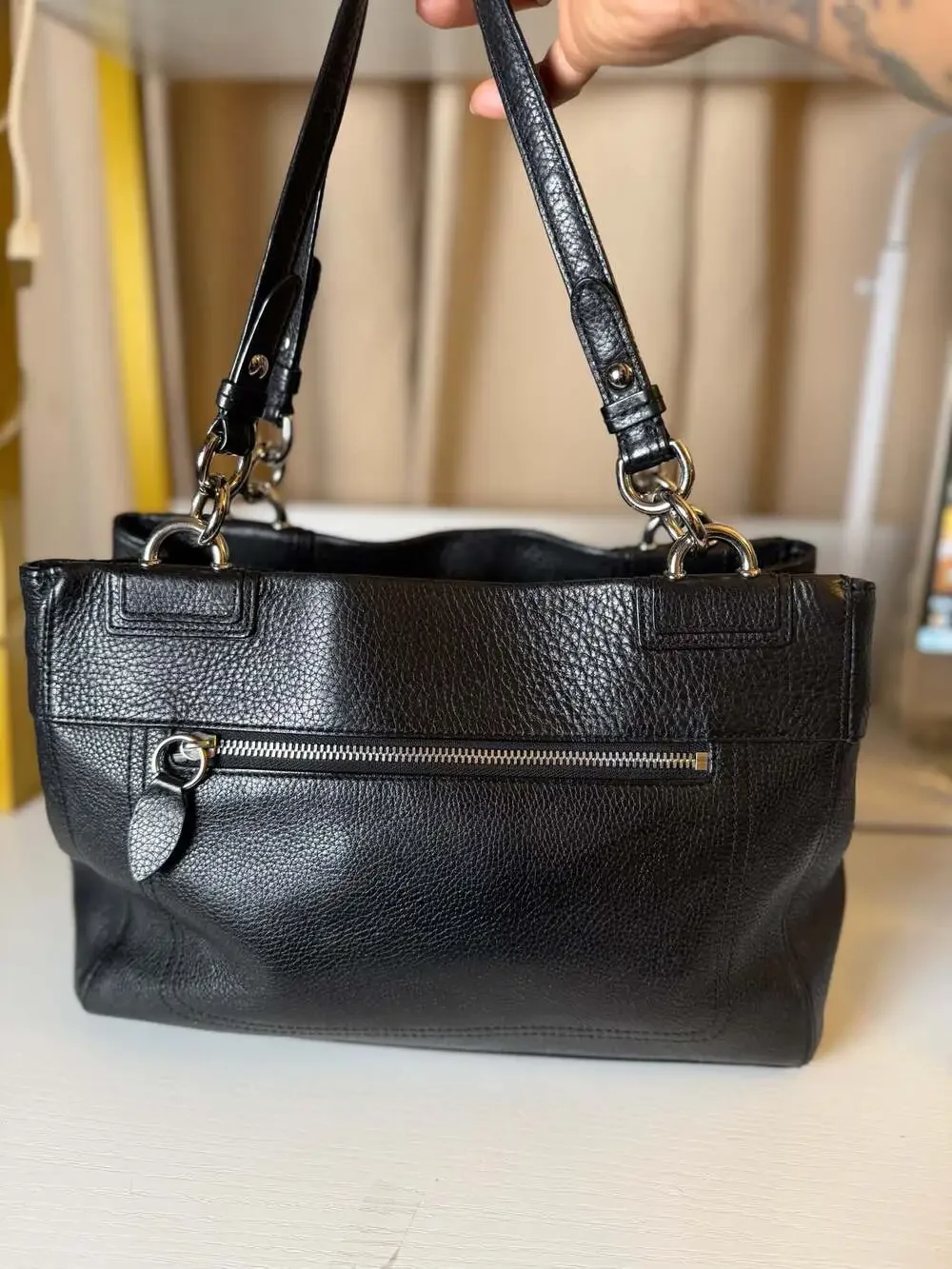 Coach Penelope Carryall Black leather Turn lock satchel!